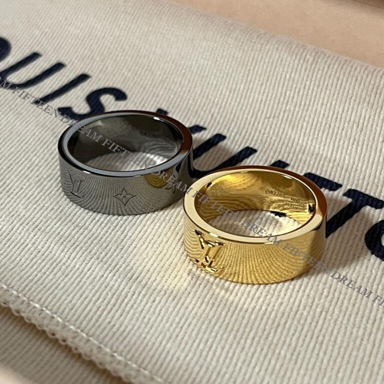 国内即発 LOUIS VUITTON バーグ・LV インスティンクト セット2